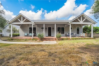 725 Blue Sky Ln, Wimberley, TX 78676