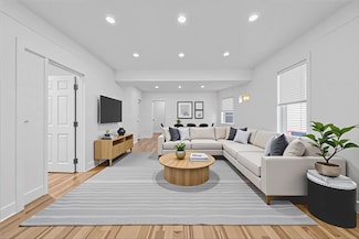 124 Vine St, East Providence, RI 02914