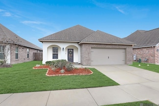 1335 Rustic Pine Dr, Baton Rouge, LA 70820