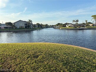 4500 SE 5th Place Unit 106, Cape Coral, FL 33904