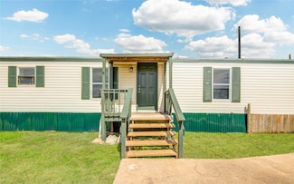 2525 McDonald Rd, Oyster Creek, TX 77541