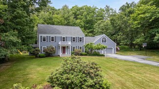 64 Ridge Rd, Concord, NH 03301