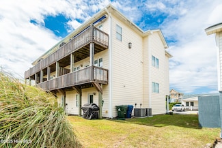 202 Dobbs St Unit C, Atlantic Beach, NC 28512