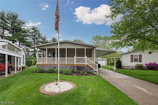 9 B St SW, Navarre, OH 44662