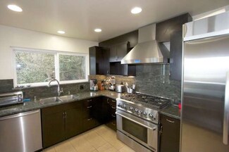 237 Kings Rd, Brisbane, CA 94005