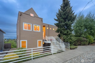 3406 37th Ave W, Seattle, WA 98199