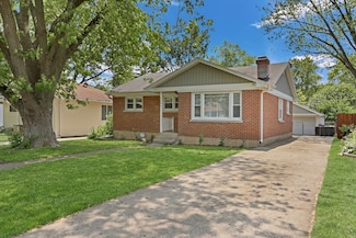 308 Dalton Ave, Mundelein, IL 60060