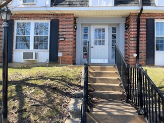 1715 Mayenne Ct Unit C, Saint Louis, MO 63125