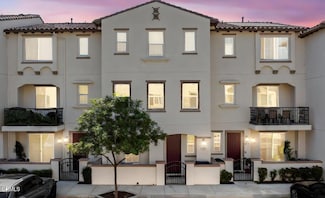 170 Sawbuck St, Camarillo, CA 93010