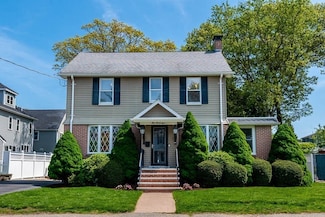 398 Mount Vernon St, Dedham, MA 02026