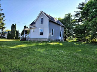 480 May St, Platteville, WI 53818