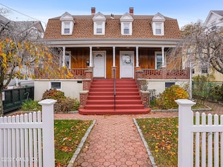 188 Hamilton Ave, Greenwich, CT 06830