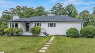 111 Tanglewood Dr, Greenville, SC 29611