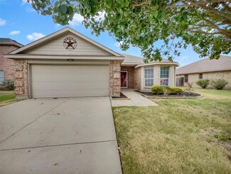 2812 Mockingbird St, Royse City, TX 75189
