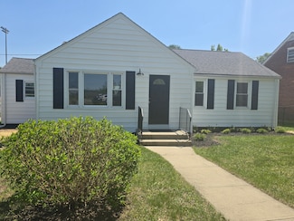 523 Newhall St, Hamden, CT 06517