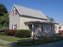 303 N Sims St, Swayzee, IN 46986