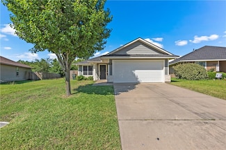 1160 Cottage Grove Cir, Bryan, TX 77801