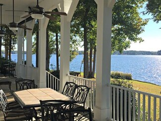 107 Summerset Point Dr, Cross Hill, SC 29332