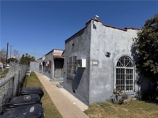 1741 W 64th St, Los Angeles, CA 90047