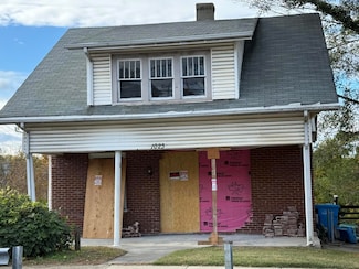 1023 Piedmont St SE, Roanoke, VA 24014