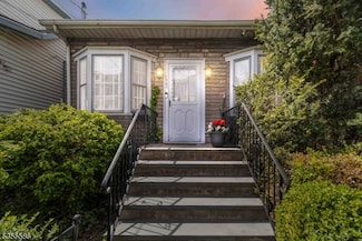 1707 48th St, North Bergen, NJ 07047
