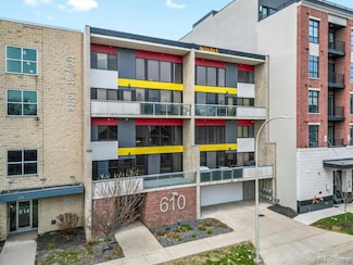 610 S Troy St Unit 103, Royal Oak, MI 48067