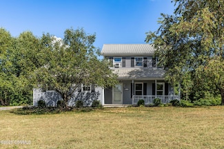 77 Wagon Wheel Hill Rd, Danville, PA 17821