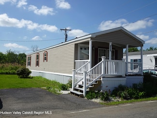 5427 New York 9h Unit 16, Hudson, NY 12534