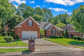 1322 Moonshadow Ln, Shelby, NC 28150