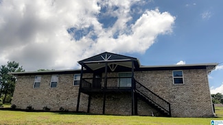 831 1st St SE, Graysville, AL 35073