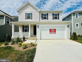 112 Midsummer Ln, Middletown, VA 22645