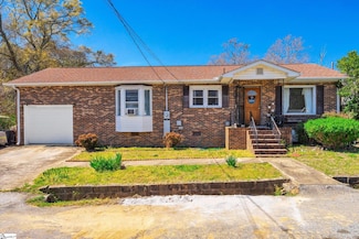 2 Washington St, Williamston, SC 29697