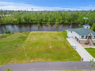 3939 River Moss Ln, Westlake, LA 70669