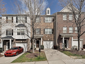 14121 Winford Ln, Charlotte, NC 28262
