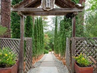 119 Campo Rd, Portola Valley, CA 94028