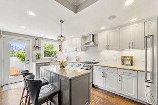 14 Essex St, Charlestown, MA 02129