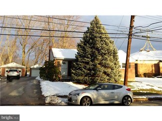 960 Amosland Rd, Morton, PA 19070