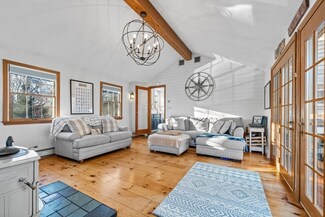 1 North St, Wilmington, MA 01887