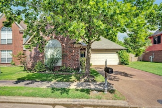 4443 Lunsford Dr, Memphis, TN 38125
