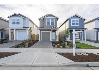 414 E London Way, Newberg, OR 97132