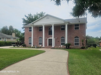 435 Lake Asbury Dr, Green Cove Springs, FL 32043