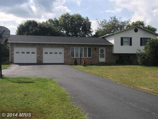 13325 Locust Level Rd, Greencastle, PA 17225