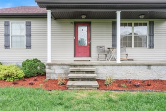 262 Williams Rd, Lafayette, TN 37083