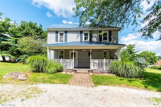 8623 Paint St, Apple Creek, OH 44606