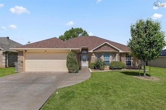 2102 E Hunters Glen, Wichita Falls, TX 76306