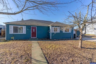 917 Norman Ave NE, Salem, OR 97301