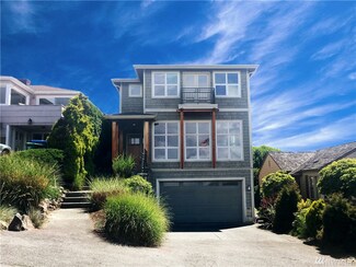 2127 NW 95th St, Seattle, WA 98117