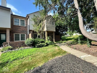 9519 Maple Way, Indianapolis, IN 46268