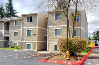 12415 NE 130th Ct Unit H-302, Kirkland, WA 98034