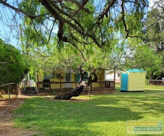 121 E Monroe St, Port Isabel, TX 78578